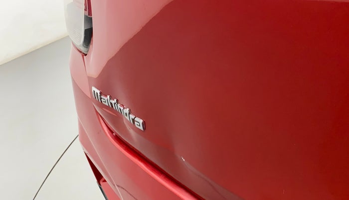 2018 Mahindra KUV 100 NXT K8 P 6 STR, Petrol, Manual, 47,684 km, Dicky (Boot door) - Slightly dented