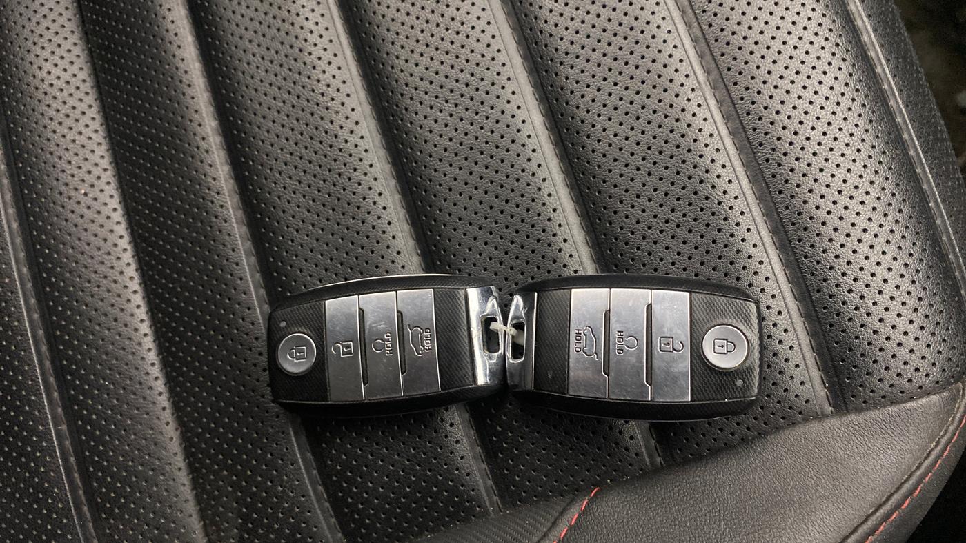 2020 KIA SELTOS GTX PLUS AT 1.5 DIESEL, Diesel, Automatic, 96,337 km, Key Close Up