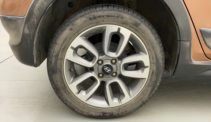 2015 Hyundai i20 Active 1.2 S, Petrol, Manual, 24,727 km, Right Rear Wheel