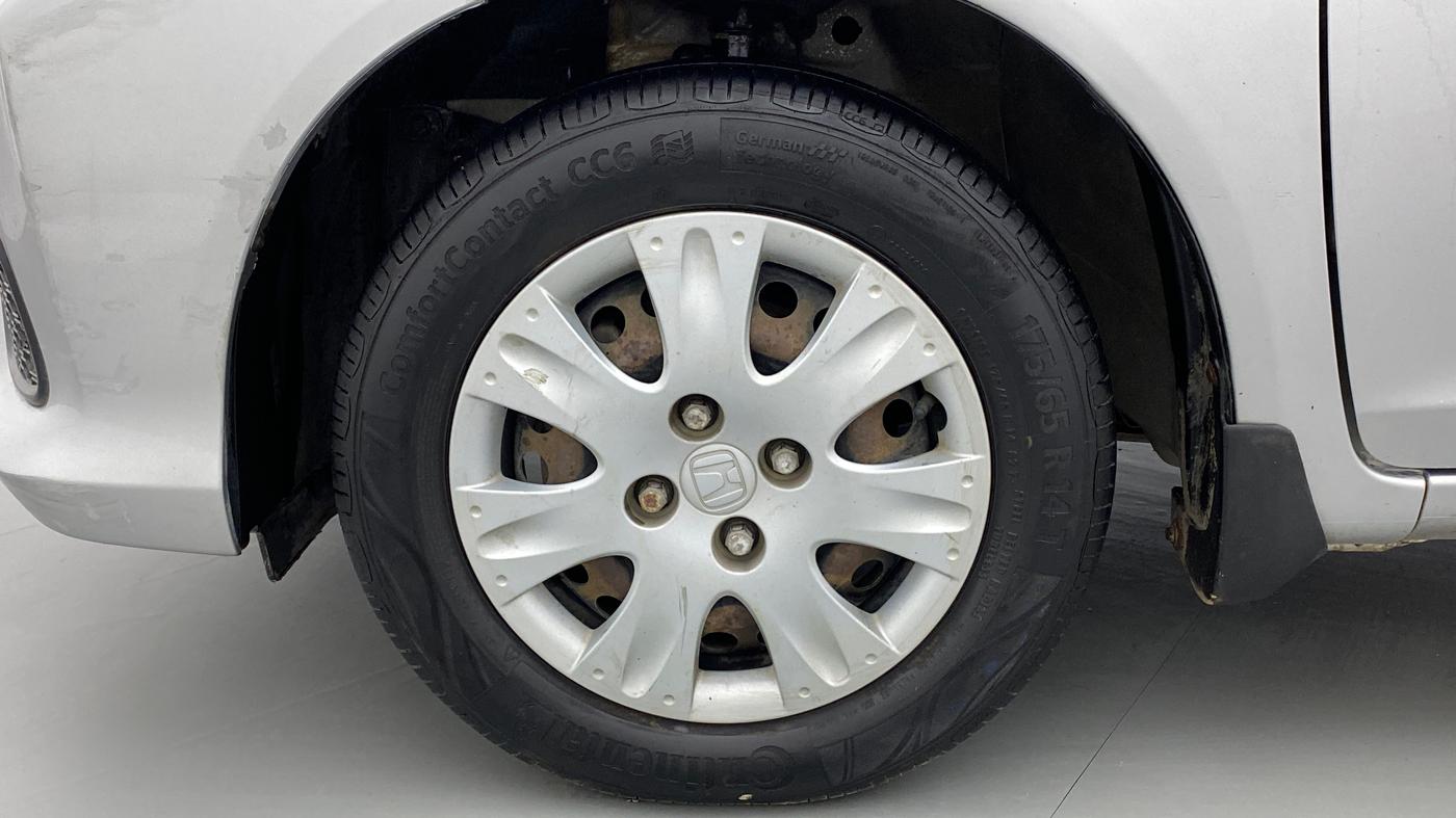 2017 Honda Brio S MT, Petrol, Manual, 67,223 km, Left Front Wheel