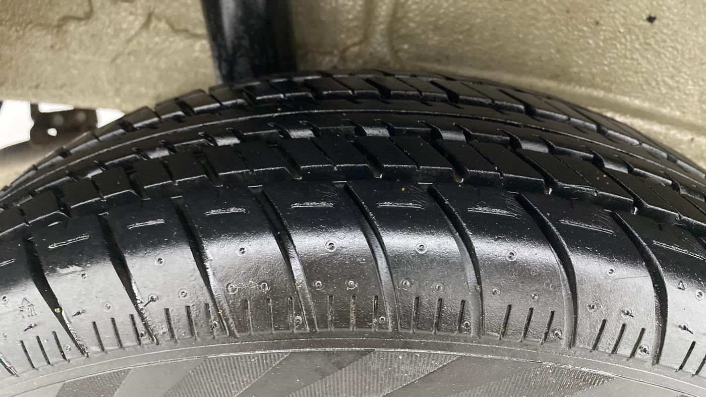 2019 Maruti New Wagon-R LXI 1.0, Petrol, Manual, 11,286 km, Right Rear Tyre Tread