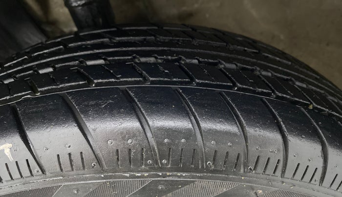 2019 Maruti New Wagon-R LXI 1.0, Petrol, Manual, 11,286 km, Left Front Tyre Tread