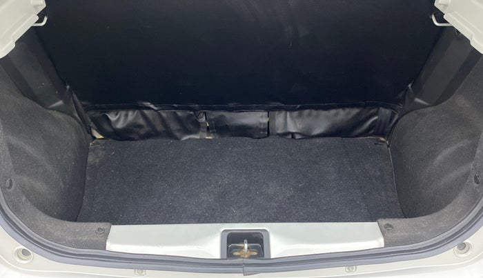 2019 Maruti New Wagon-R LXI 1.0, Petrol, Manual, 11,286 km, Boot Inside