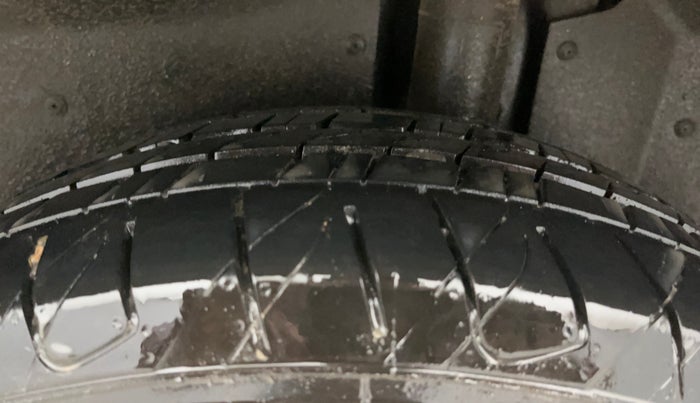 2020 MG HECTOR SHARP HYBRID 1.5 PETROL, Petrol, Manual, 80,149 km, Left Rear Tyre Tread