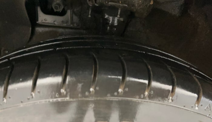 2022 Hyundai AURA S 1.2 CNG, CNG, Manual, 63,952 km, Left Front Tyre Tread