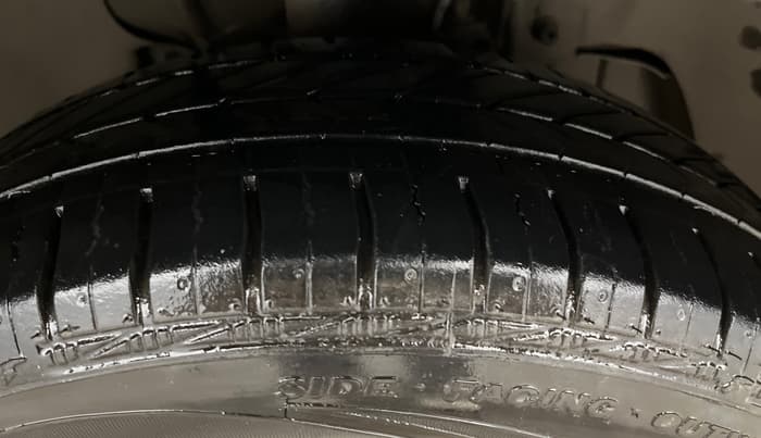 2018 Tata TIGOR XT PETROL, Petrol, Manual, 88,280 km, Right Front Tyre Tread