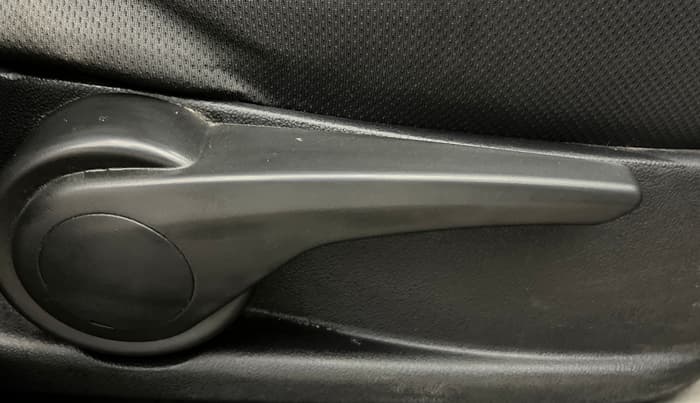 2018 Tata TIGOR XT PETROL, Petrol, Manual, 88,280 km, Driver Side Adjustment Panel
