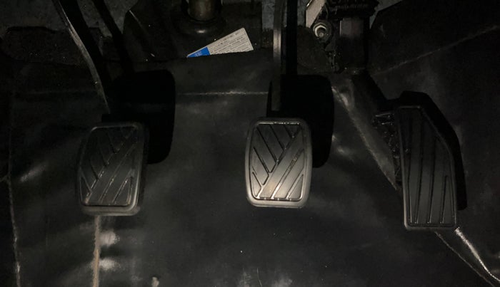 2020 Maruti Baleno DELTA PETROL 1.2, Petrol, Manual, 50,912 km, Pedals