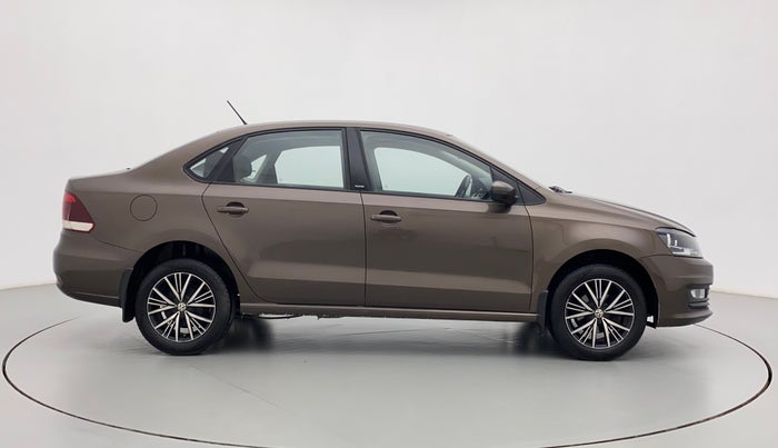 2017 Volkswagen Vento ALLSTAR 1.6, Petrol, Manual, 63,345 km, Right Side View