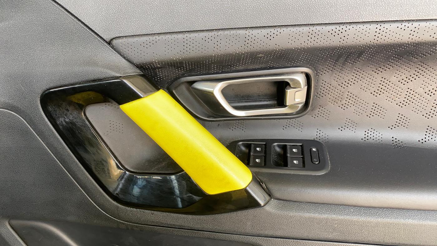 2023 Tata Harrier FEARLESS PLUS DUAL TONE AT, Diesel, Automatic, 27,867 km, Driver Side Door Panels Control
