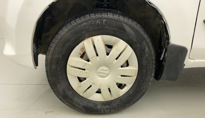 2015 Maruti Alto 800 LXI, Petrol, Manual, 35,843 km, Left Front Wheel