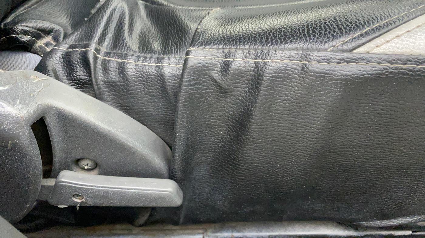 2015 Maruti Alto 800 LXI, Petrol, Manual, 35,843 km, Driver Side Adjustment Panel