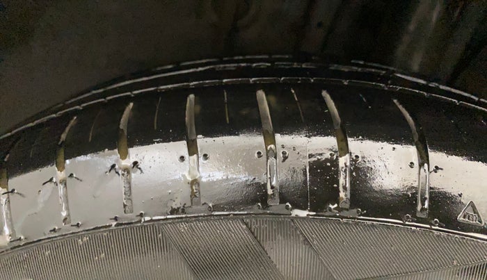 2019 Hyundai Elite i20 MAGNA PLUS 1.2, Petrol, Manual, 37,411 km, Left Rear Tyre Tread