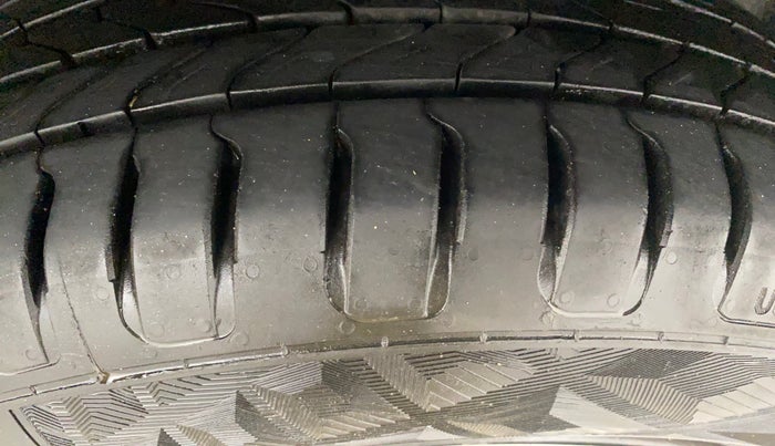 2015 Honda Jazz 1.5L I-DTEC V, Diesel, Manual, 97,739 km, Left Rear Tyre Tread