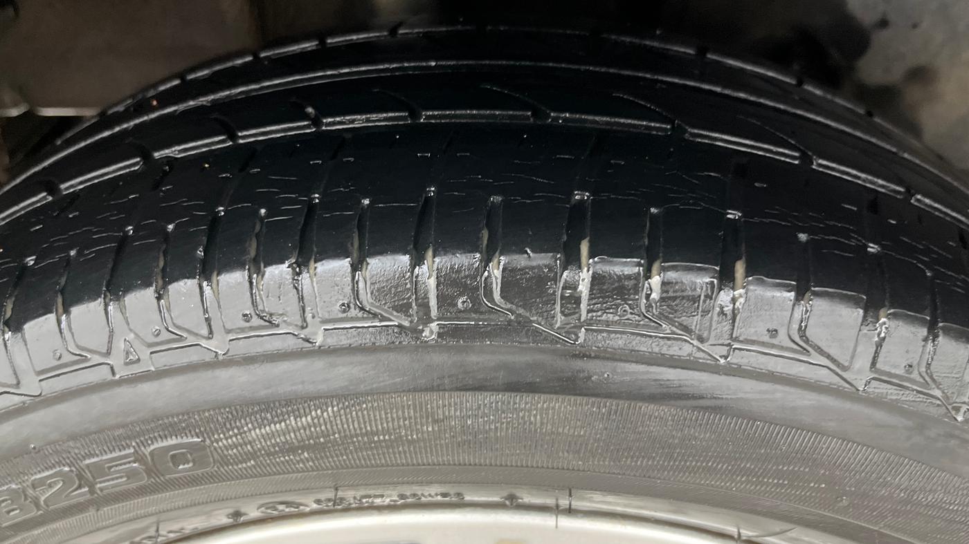 2018 Tata Tiago XZA PETROL, Petrol, Automatic, 46,372 km, Right Rear Tyre Tread