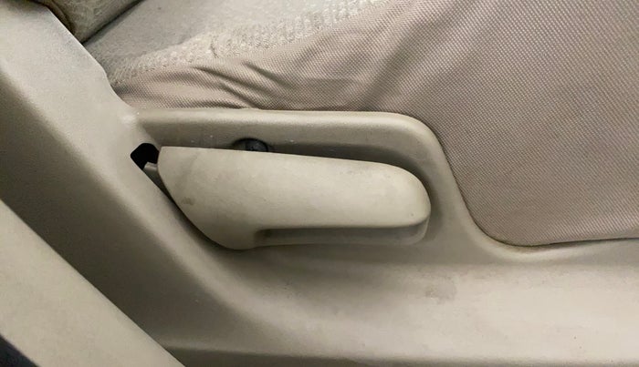 2013 Maruti Swift Dzire VDI, Diesel, Manual, 1,22,358 km, Driver Side Adjustment Panel