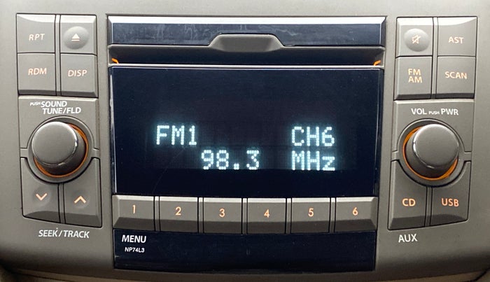 2013 Maruti Ertiga ZXI, Petrol, Manual, 73,070 km, Infotainment System