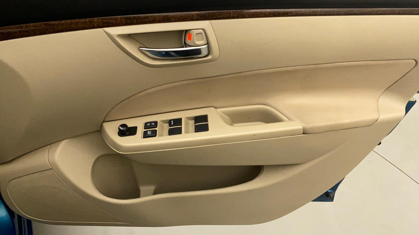 2015 Maruti Swift Dzire VXI AT, Petrol, Automatic, 32,281 km, Driver Side Door Panels Control