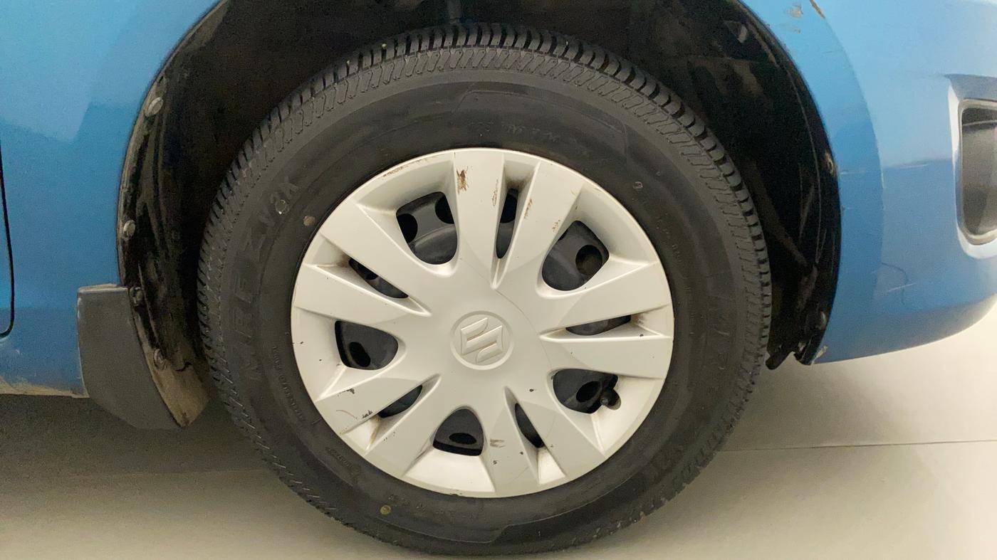2015 Maruti Swift Dzire VXI AT, Petrol, Automatic, 32,281 km, Right Front Wheel