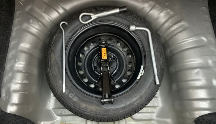 2014 Datsun Go T, Petrol, Manual, 67,752 km, Spare Tyre