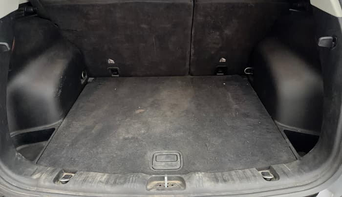 2021 Jeep Compass SPORT 1.4 PETROL, Petrol, Manual, 85,750 km, Boot Inside