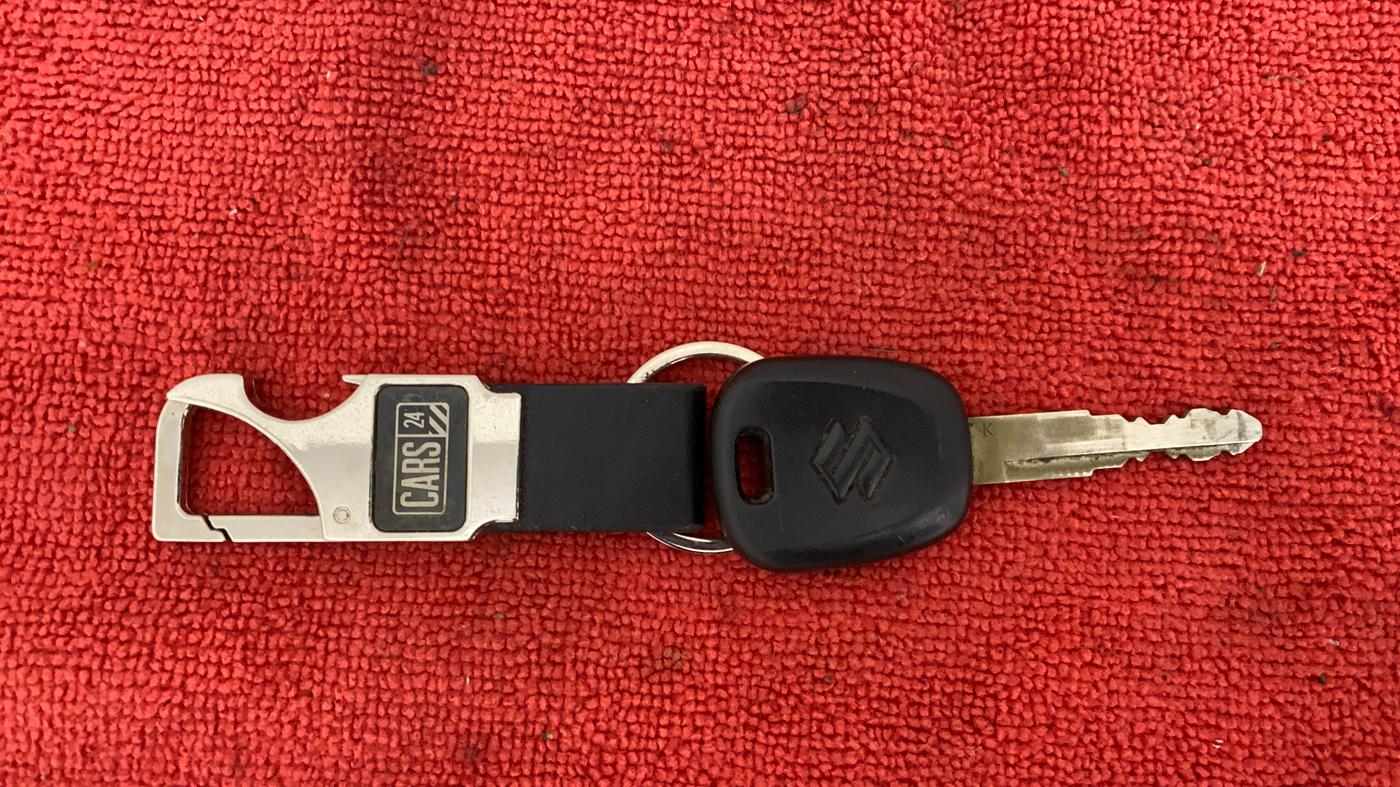 2019 Maruti New Wagon-R LXI CNG 1.0 L, CNG, Manual, 31,260 km, Key Close Up
