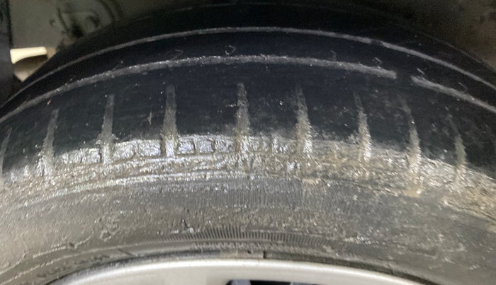 2019 Hyundai Grand i10 SPORTZ 1.2 KAPPA VTVT, Petrol, Manual, 44,241 km, Right Rear Tyre Tread