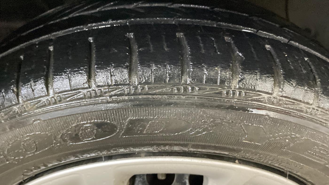 2019 Hyundai Grand i10 SPORTZ 1.2 KAPPA VTVT, Petrol, Manual, 44,161 km, Right Front Tyre Tread