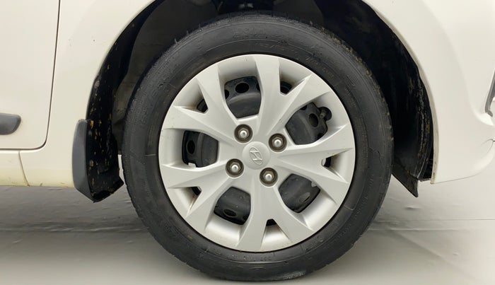 2015 Hyundai Grand i10 SPORTZ 1.2 KAPPA VTVT, Petrol, Manual, 41,426 km, Right Front Wheel