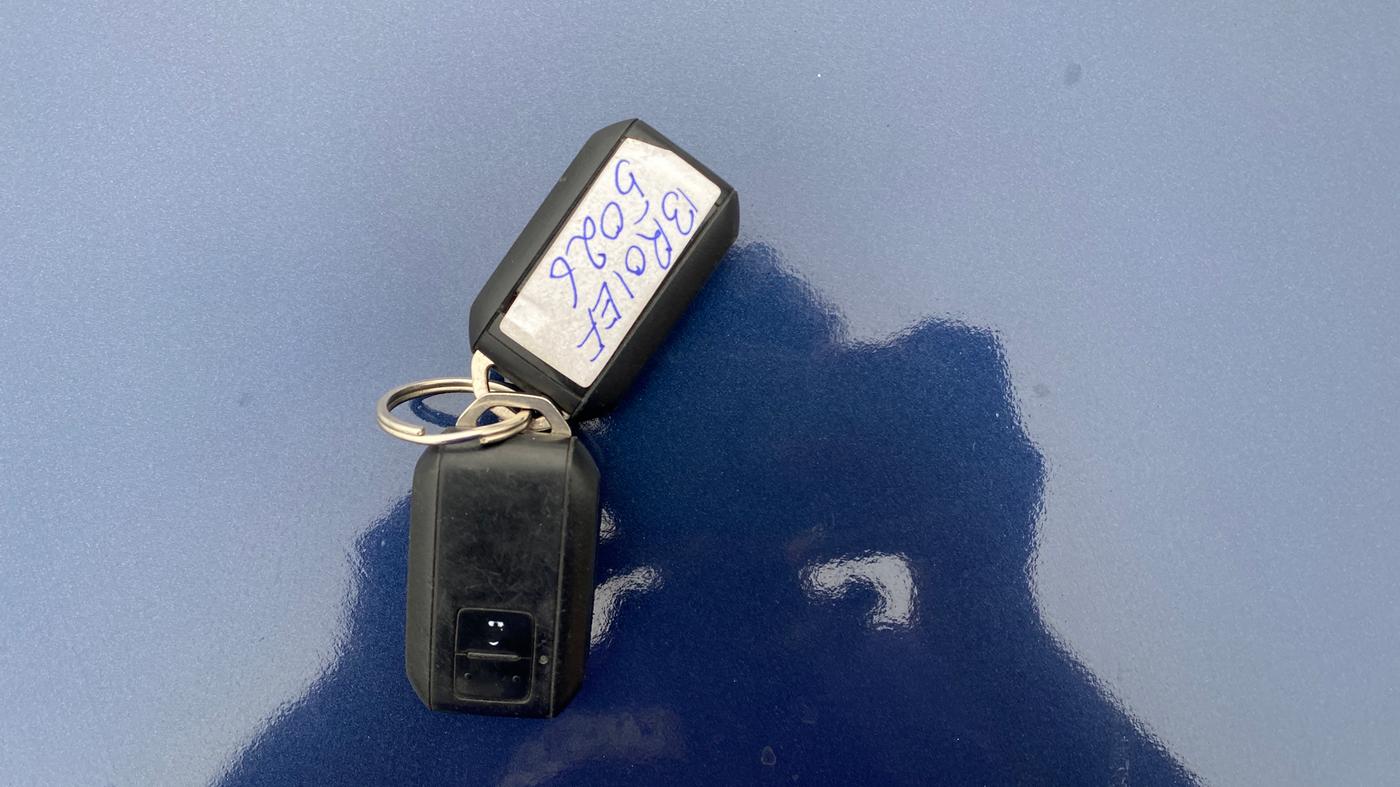 2019 Maruti Baleno ZETA PETROL 1.2, Petrol, Manual, 65,244 km, Key Close Up