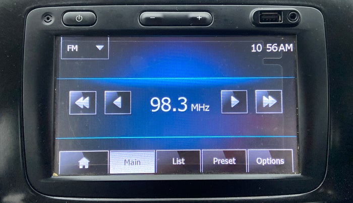 2015 Renault Kwid RXT Opt, Petrol, Manual, 64,785 km, Infotainment System