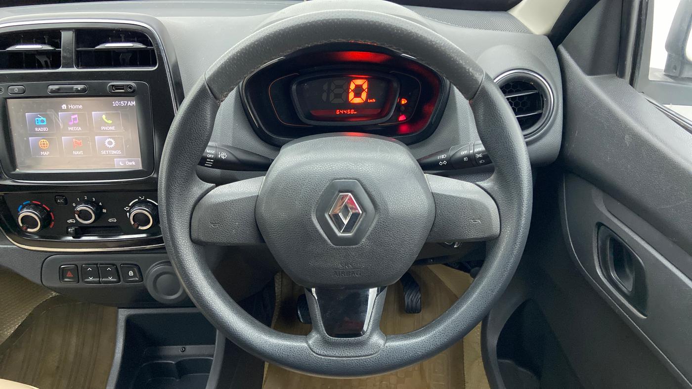2015 Renault Kwid RXT Opt, Petrol, Manual, 64,785 km, Steering Wheel Close Up