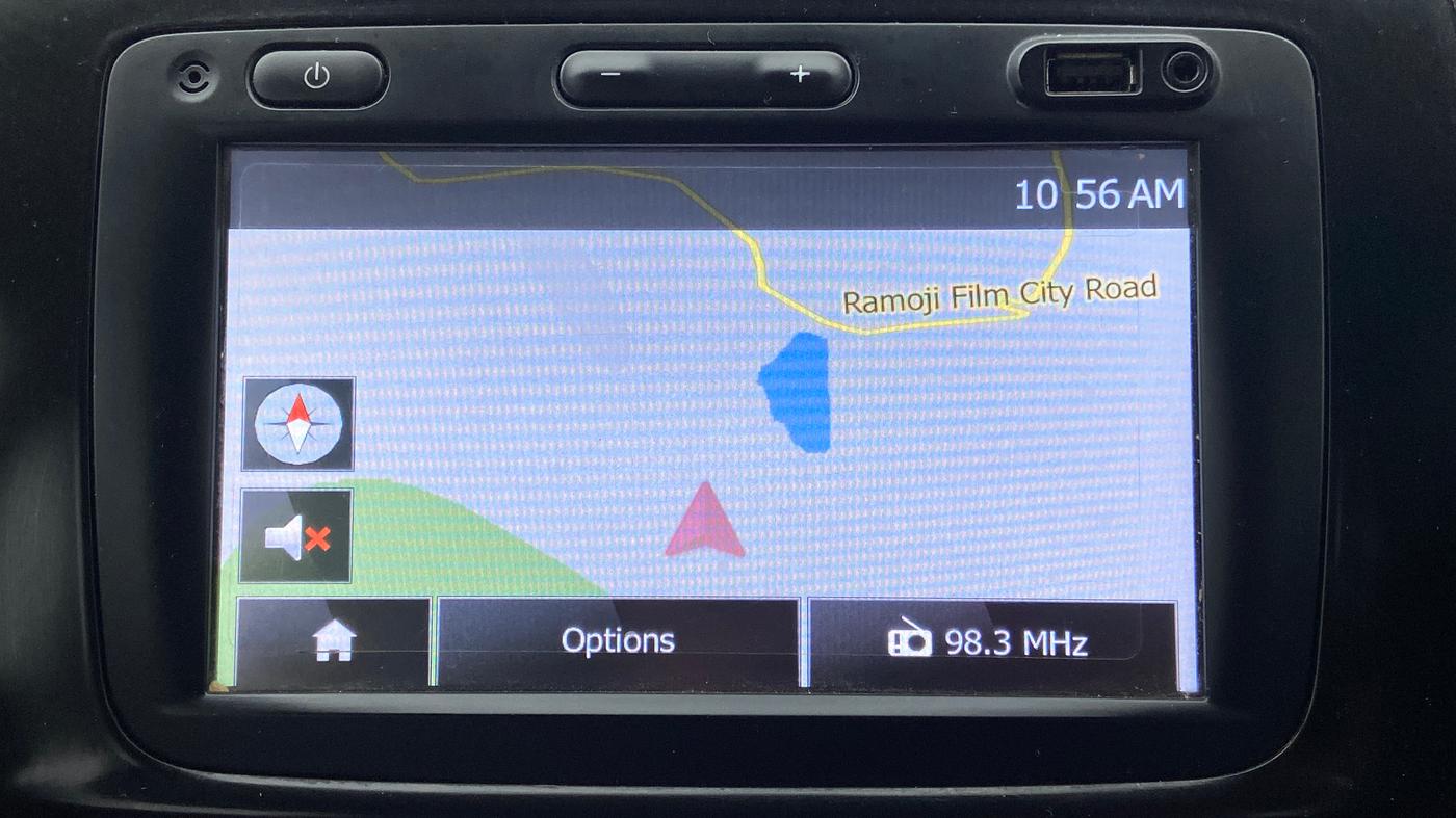 2015 Renault Kwid RXT Opt, Petrol, Manual, 64,785 km, Navigation System