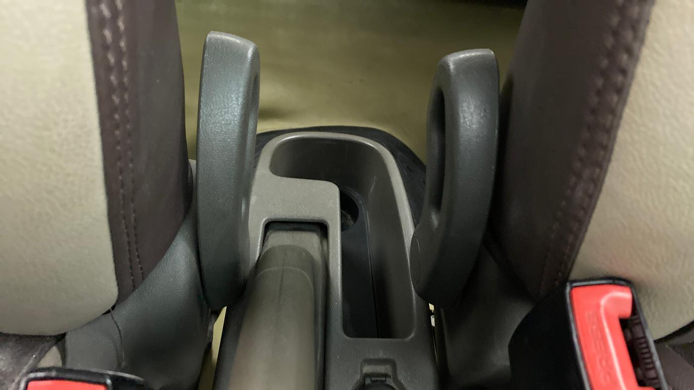 2012 Hyundai i10 SPORTZ 1.2, Petrol, Manual, 73,768 km, Driver Side Adjustment Panel
