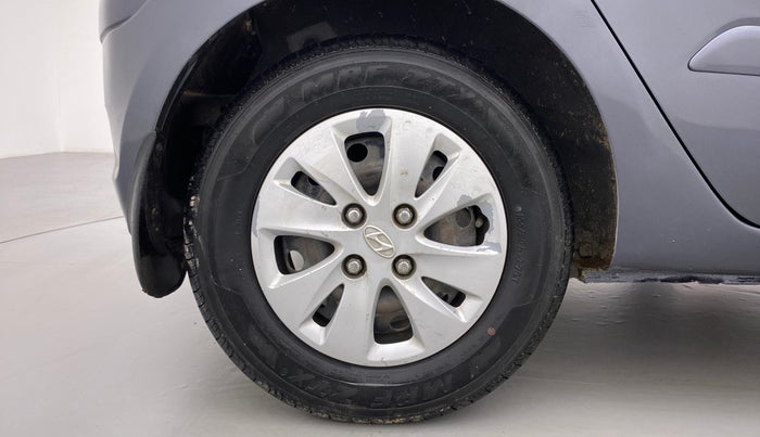 2012 Hyundai i10 SPORTZ 1.2, Petrol, Manual, 73,768 km, Right Rear Wheel