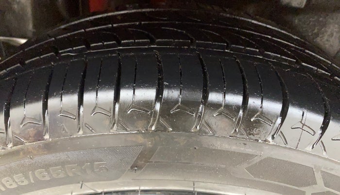 2019 Maruti Swift ZXI PLUS AMT, Petrol, Automatic, 73,468 km, Right Rear Tyre Tread