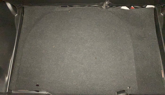 2019 Maruti Swift ZXI PLUS AMT, Petrol, Automatic, 73,468 km, Boot Inside