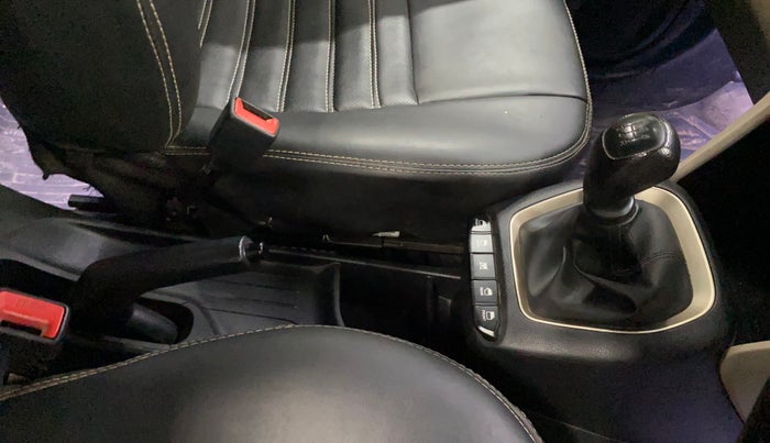 2021 Hyundai NEW SANTRO ASTA MT, Petrol, Manual, 39,330 km, Gear Lever