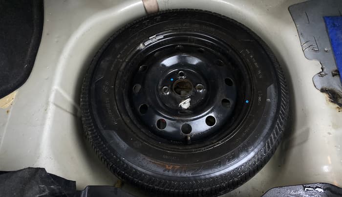 2016 Maruti Swift Dzire VXI, Petrol, Manual, 60,142 km, Spare Tyre