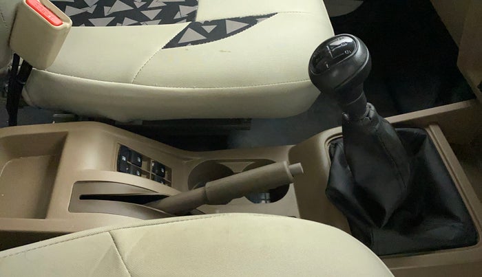2022 Mahindra Bolero B6, Diesel, Manual, 10,330 km, Gear Lever