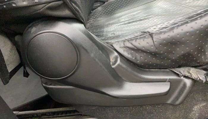 2017 Maruti IGNIS DELTA 1.3, Diesel, Manual, 90,400 km, Driver Side Adjustment Panel