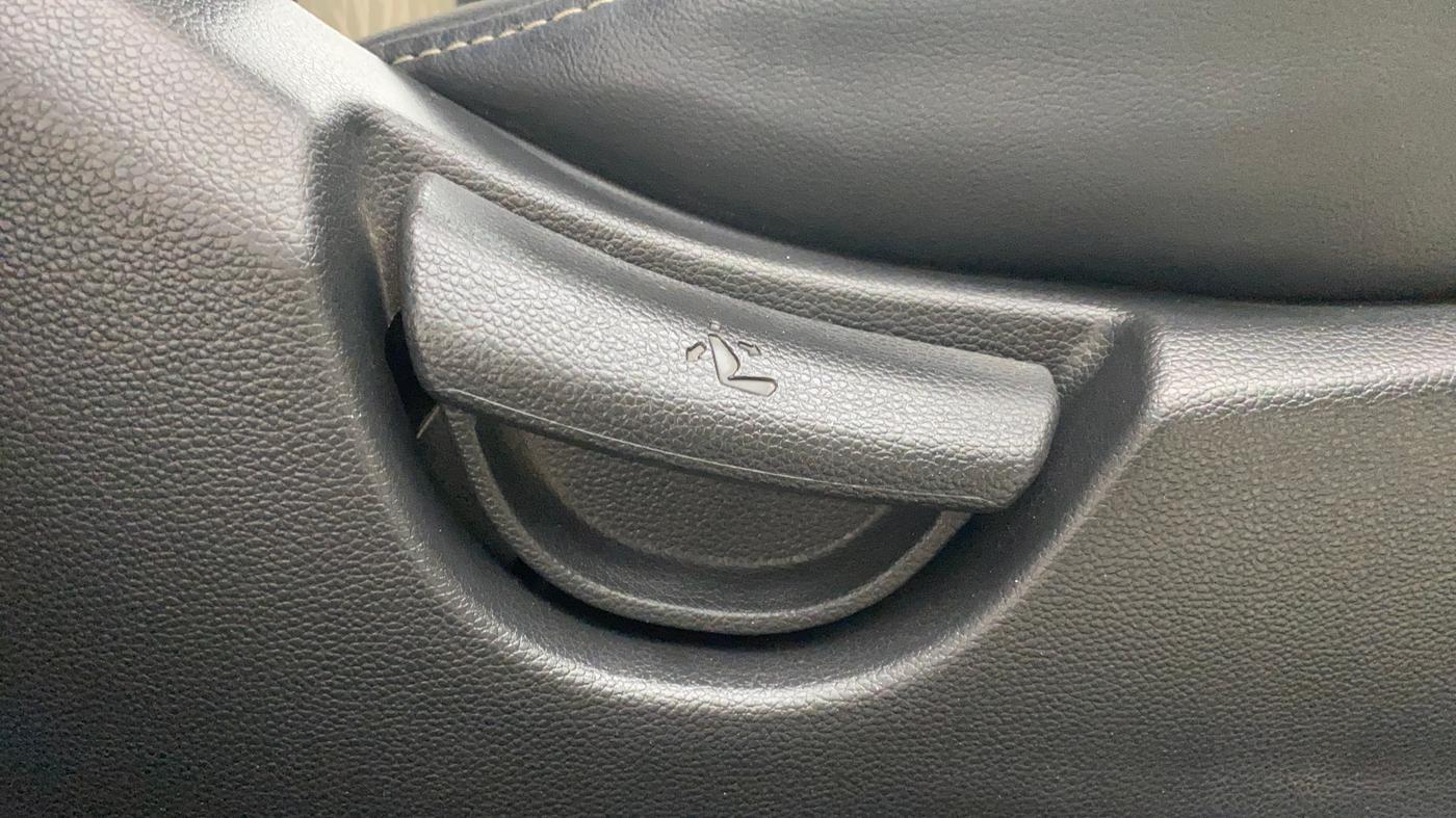 2018 Hyundai Grand i10 SPORTZ AT 1.2 KAPPA VTVT, Petrol, Automatic, 27,517 km, Driver Side Adjustment Panel