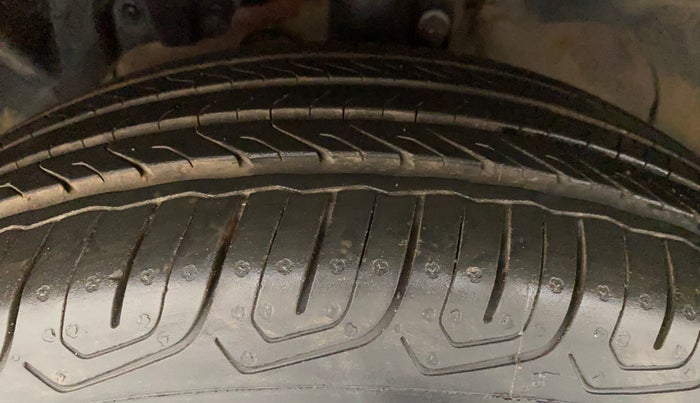 2017 Ford Ecosport TITANIUM 1.5L PETROL, Petrol, Manual, 56,954 km, Left Front Tyre Tread