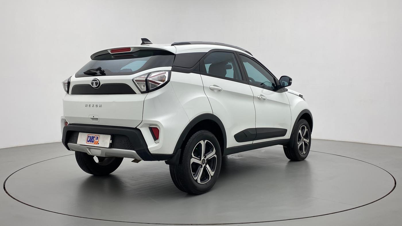 2022 Tata NEXON XZ PLUS (HS) DIESEL DUAL TONE, Diesel, Manual, 30,108 km, Right Back Diagonal