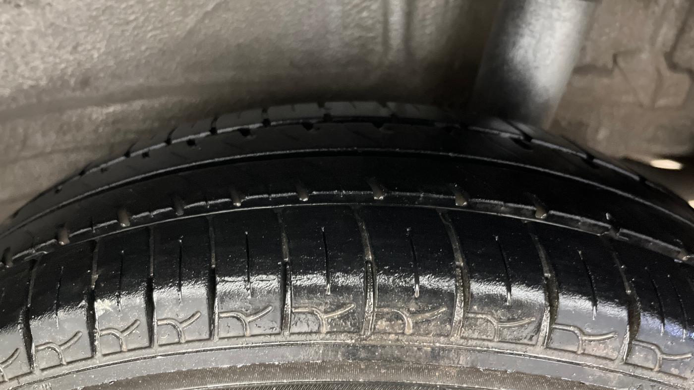 2021 Maruti New Wagon-R LXI CNG 1.0, CNG, Manual, 1,03,756 km, Left Rear Tyre Tread