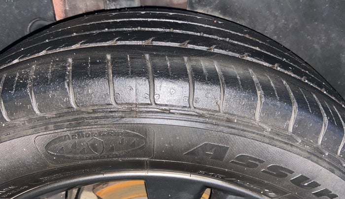 2020 KIA SELTOS HTX 1.5 PETROL, Petrol, Manual, 39,826 km, Right Rear Tyre Tread