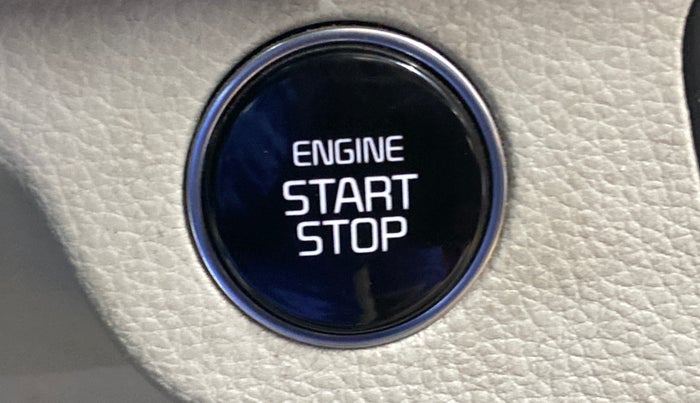 2020 KIA SELTOS HTX 1.5 PETROL, Petrol, Manual, 39,826 km, Keyless Start/ Stop Button