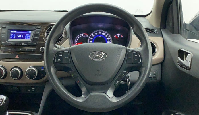 2016 Hyundai Grand i10 SPORTZ 1.2 KAPPA VTVT, CNG, Manual, 85,258 km, Steering Wheel Close Up