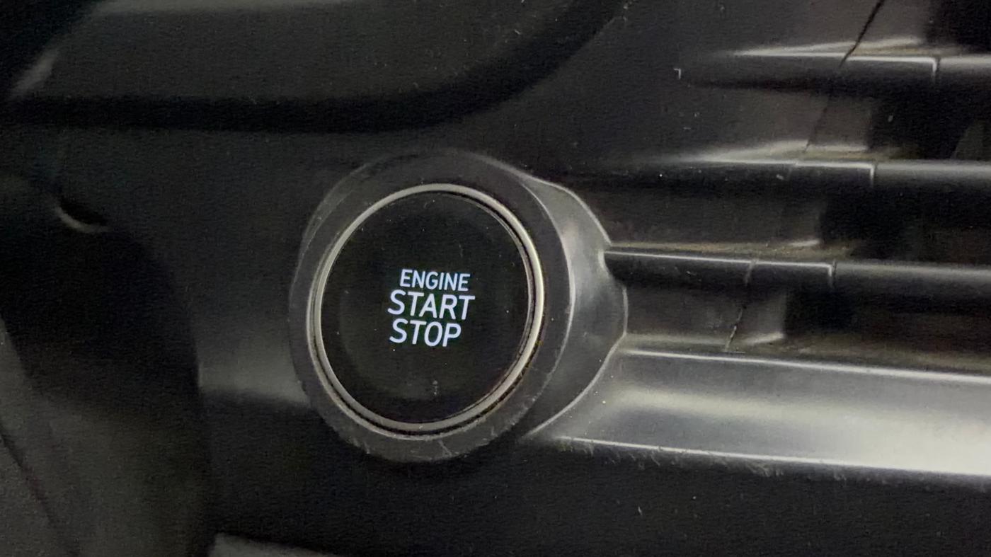 2022 Hyundai NEW I20 ASTA (O) 1.2 MT, Petrol, Manual, 60,354 km, Keyless Start/ Stop Button