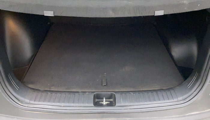 2022 Hyundai Creta EX 1.5 PETROL, Petrol, Manual, 23,436 km, Boot Inside